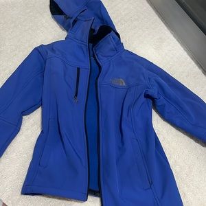 Women’s north face jacket, size medium